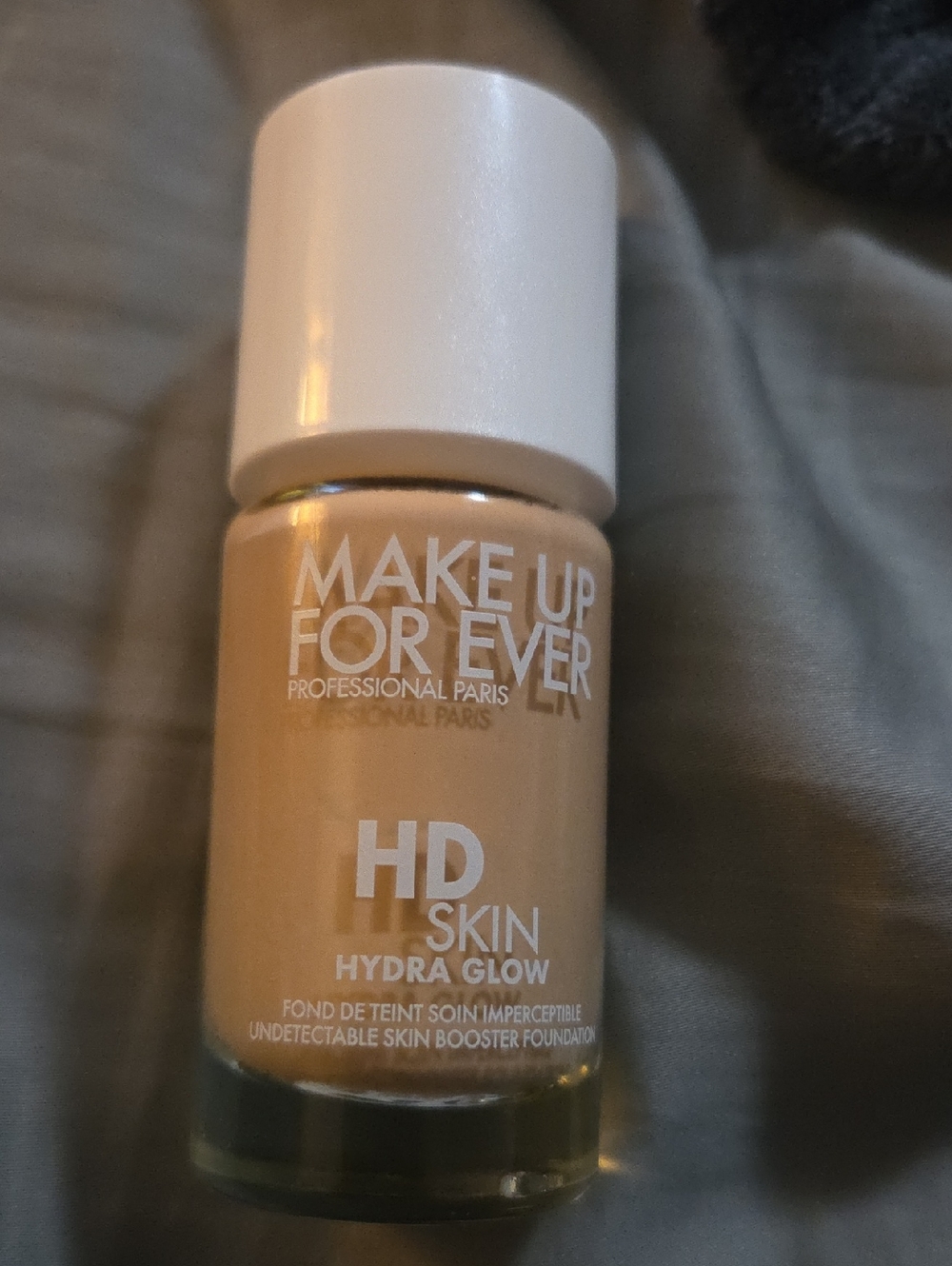 Makeup Forever HD Skin Hydra Glow Foundation - Beige